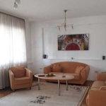 Дава се под наем Тристаен апартамент в Пловдив, Кючук Париж - 88 кв.м за 295.8 € - Снимка #1