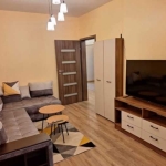 Дава се под наем Тристаен апартамент в София, Център - 90 кв.м за 1145.97 € - Снимка #1