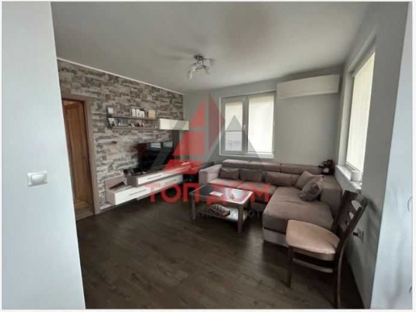 Дава се под наем Тристаен апартамент в Варна, Изгрев - 86 кв.м за 650 € - Снимка #1