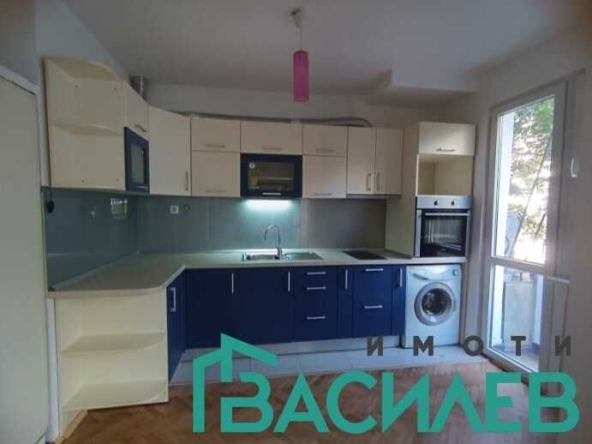 Двустаен апартамент в София, Център - 67 кв.м за 1561 €/кв.м - Снимка #1