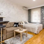 Дава се под наем Едностаен апартамент в Пловдив, Христо Смирненски - 45 кв.м за 153 € - Снимка #1