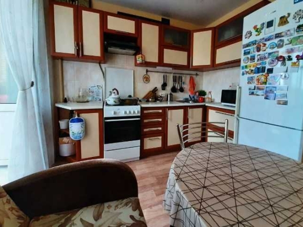 Дава се под наем Двустаен апартамент в Пловдив, Център - 60 кв.м за 295.8 € - Снимка #1