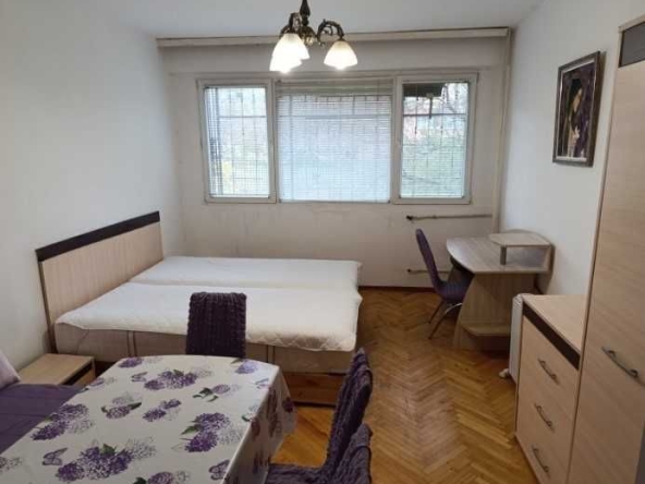 Дава се под наем Двустаен апартамент в София, Изток - 51 кв.м за 480 € - Снимка #1