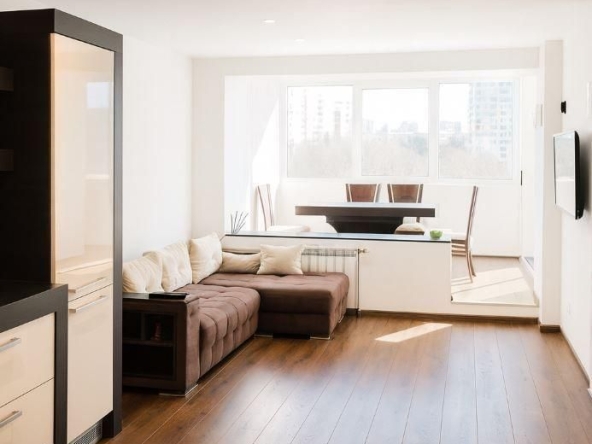 Дава се под наем Двустаен апартамент в Варна, Възраждане 1 - 60 кв.м за 498.27 € - Снимка #1