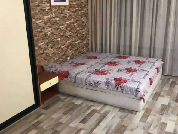 Дава се под наем Едностаен апартамент в к.к. Св.Св. Константин и Елена - 40 кв.м за 331.5 € - Снимка #1