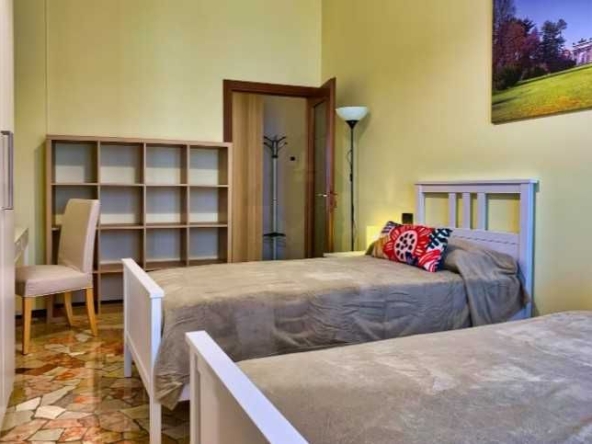 Дава се под наем Четиристаен апартамент в Пловдив, Съдийски - 85 кв.м за 448.8 € - Снимка #1