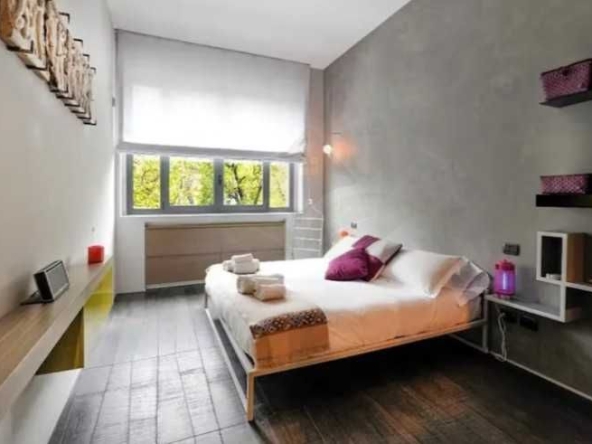 Дава се под наем Едностаен апартамент в Пловдив, Изгрев - 30 кв.м за 199.41 € - Снимка #1