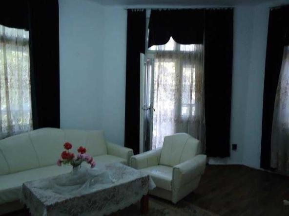 Къща в Пловдив, Център - 650 кв.м за 231 €/кв.м - Снимка #1