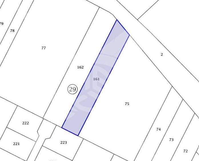 Земеделски имот в с. Брестник, Област Пловдив -  кв.м за 97500 €/дка - Снимка #1