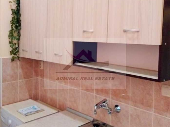 Дава се под наем Двустаен апартамент в Варна, Базар Левски - 53 кв.м за 275 € - Снимка #1