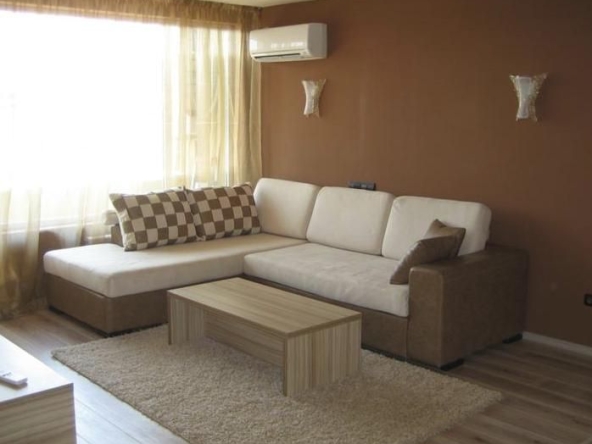 Дава се под наем Двустаен апартамент в София, Свобода - 72 кв.м за 599 € - Снимка #1