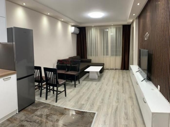 Дава се под наем Тристаен апартамент в София, Овча купел - 100 кв.м за 749 € - Снимка #1