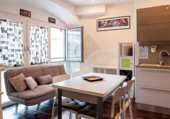 Дава се под наем  в Пловдив, Съдийски - 20 кв.м за 109.65 € - Снимка #1