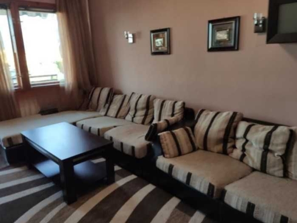 Дава се под наем Тристаен апартамент в София, Център - 91 кв.м за 700 € - Снимка #1