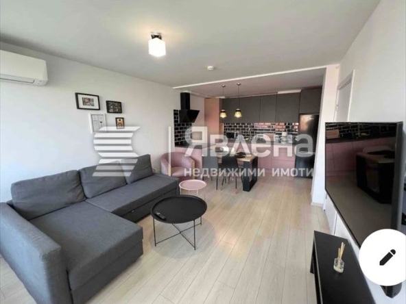 Дава се под наем Тристаен апартамент в Варна, Спортна зала - 70 кв.м за 640 € - Снимка #1