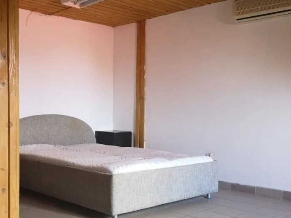 Дава се под наем  в Пловдив, Център - 22 кв.м за 76.5 € - Снимка #1