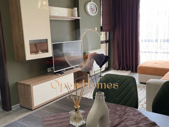 Тристаен апартамент в Пловдив, Христо Смирненски - 80 кв.м за 1963 €/кв.м - Снимка #1