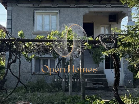 Къща в с. Чешнегирово, Област Пловдив - 140 кв.м за 515 €/кв.м - Снимка #1