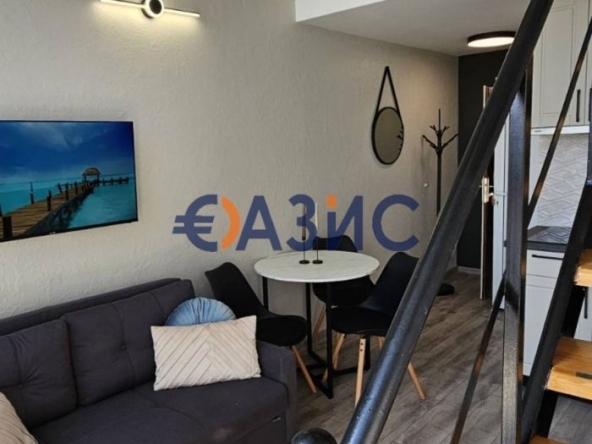 Двустаен апартамент в к.к. Слънчев бряг - 40 кв.м за 1625 €/кв.м - Снимка #1