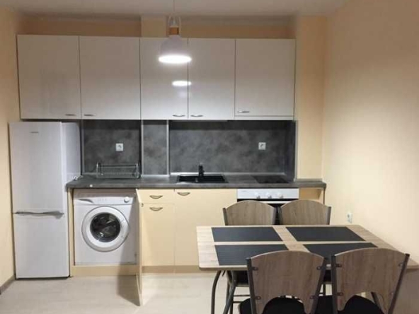 Дава се под наем Едностаен апартамент в Пловдив, Каменица 1 - 40 кв.м за 228.99 € - Снимка #1