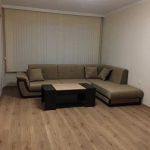 Дава се под наем Тристаен апартамент в Пловдив, Младежки Хълм - 120 кв.м за 600 € - Снимка #1