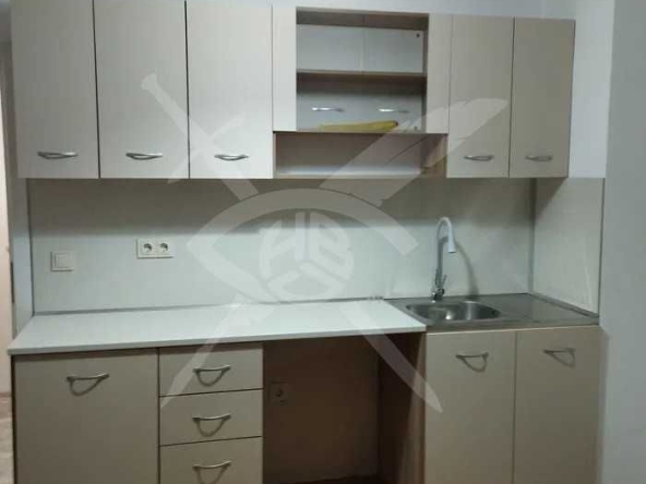 Дава се под наем Едностаен апартамент в Варна, Погреби - 30 кв.м за 300 € - Снимка #1