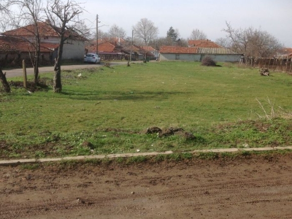 Парцел в Стара Загора, Загорка - 1140 кв.м за 11 €/кв.м - Снимка #1