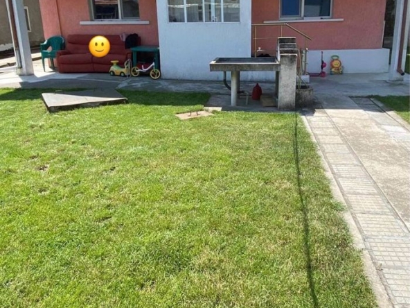 Къща в Свищов - 90 кв.м за 612 €/кв.м - Снимка #1