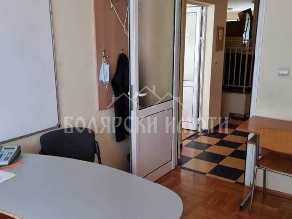 Двустаен апартамент в Велико Търново, Център - 149 кв.м за 803 €/кв.м - Снимка #1