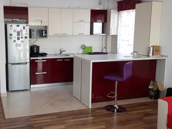 Дава се под наем Двустаен апартамент в Пловдив, Мараша - 64 кв.м за 219.3 € - Снимка #1