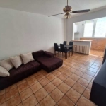 Дава се под наем Тристаен апартамент в София, Център - 68 кв.м за 588 € - Снимка #1