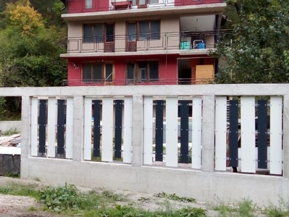 Къща в с. Углярци, Област Перник - 80 кв.м за 1084 €/кв.м - Снимка #1