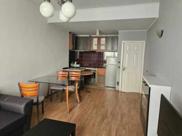 Дава се под наем Двустаен апартамент в София, Център - 65 кв.м за 650 € - Снимка #1