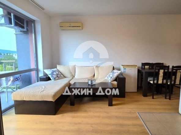 Двустаен апартамент в к.к. Слънчев бряг - 60 кв.м за 1150 €/кв.м - Снимка #1