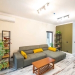 Дава се под наем Тристаен апартамент в Пловдив, Център - 90 кв.м за 275.4 € - Снимка #1