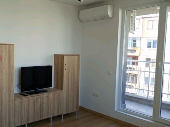 Дава се под наем Двустаен апартамент в София, Надежда 1 - 65 кв.м за 548.25 € - Снимка #1