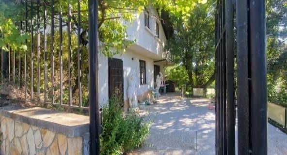 Къща в София, Център - 85 кв.м за 3295 €/кв.м - Снимка #1