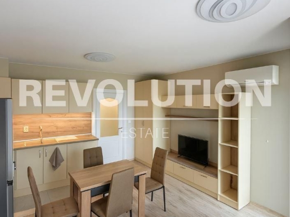 Дава се под наем Едностаен апартамент в Варна, Владислав Варненчик - 33 кв.м за 345 € - Снимка #1