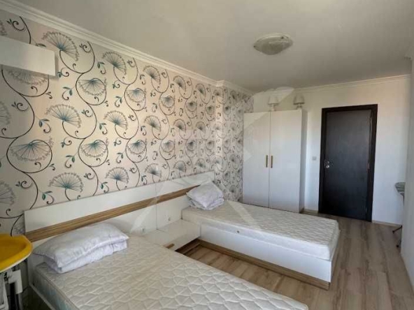 Тристаен апартамент в Свети Влас - 98 кв.м за 1439 €/кв.м - Снимка #1