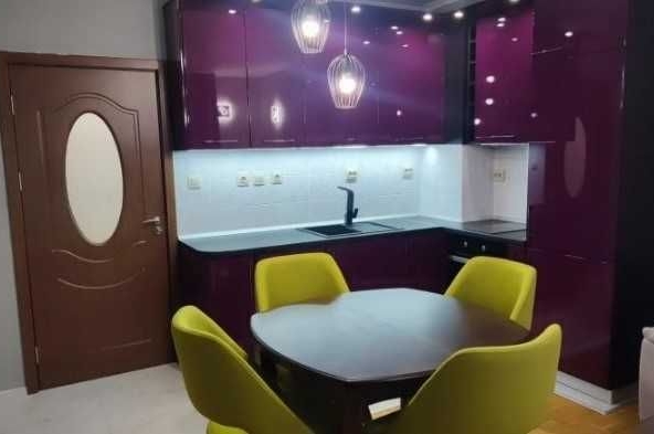 Дава се под наем Двустаен апартамент в София, Център - 60 кв.м за 870 € - Снимка #1