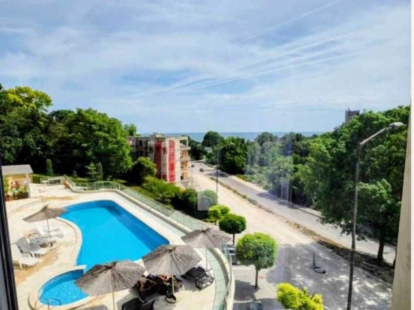 Двустаен апартамент в Каварна - 72 кв.м за 815 €/кв.м - Снимка #1