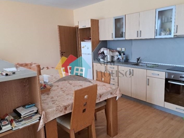 Тристаен апартамент в к.к. Златни пясъци - 136 кв.м за 728 €/кв.м - Снимка #1