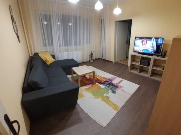 Дава се под наем Тристаен апартамент в София, Красно село - 75 кв.м за 600 € - Снимка #1