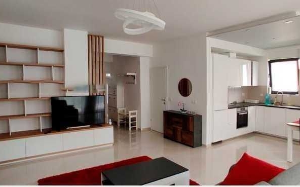 Дава се под наем Тристаен апартамент в София, Хладилника - 115 кв.м за 499.8 € - Снимка #1