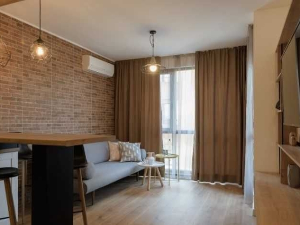 Тристаен апартамент в София, Център - 75 кв.м за 5494 €/кв.м - Снимка #1