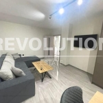 Дава се под наем Тристаен апартамент в Варна, Цветен квартал - 90 кв.м за 750 € - Снимка #1