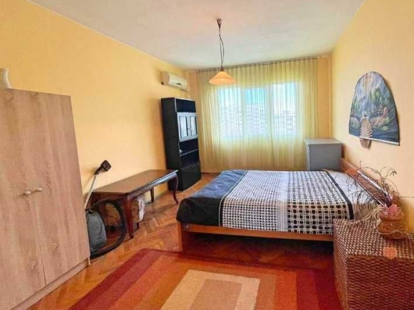 Дава се под наем Двустаен апартамент в Бургас, Лазур - 60 кв.м за 160 € - Снимка #1