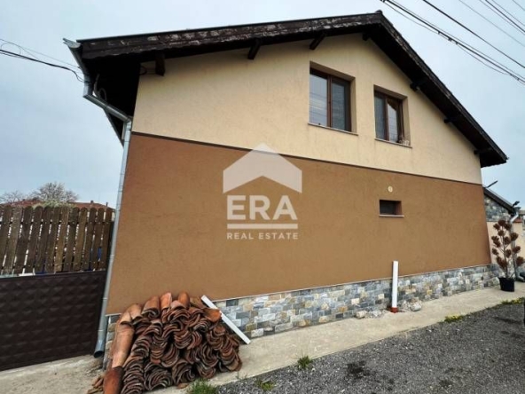 Къща в Сливо поле - 135 кв.м за 1371 €/кв.м - Снимка #1