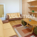 Дава се под наем Тристаен апартамент в Варна, Възраждане 1 - 90 кв.м за 600 € - Снимка #1