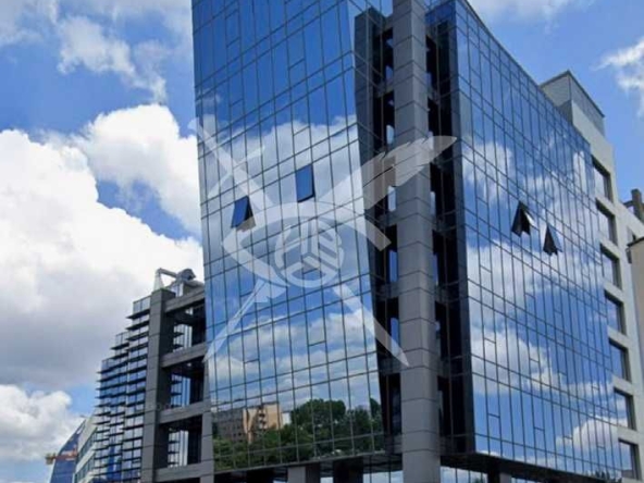 Дава се под наем Офис в София, Студентски град - 290 кв.м за 530000 € - Снимка #1
